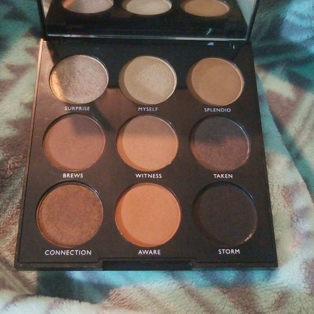 Morphe  palette Always Golden 9A